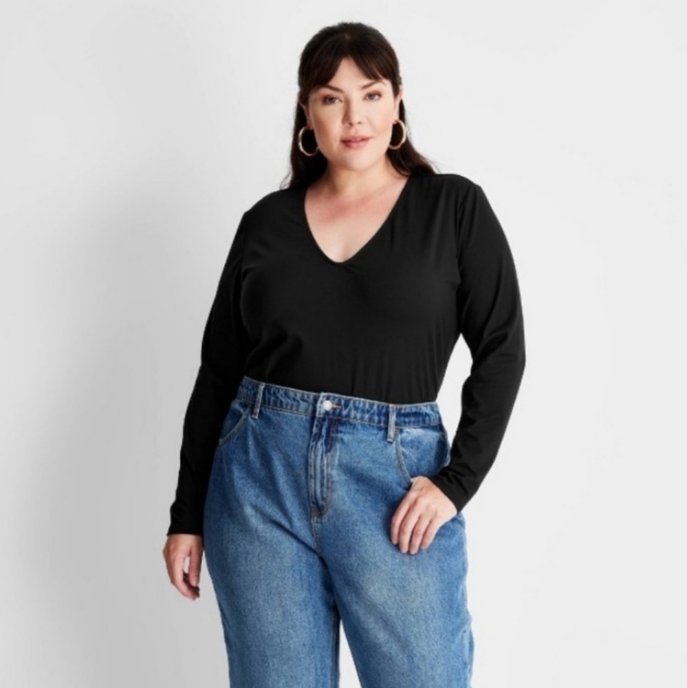 2X Future Collective Kahlana Barfield Black Top